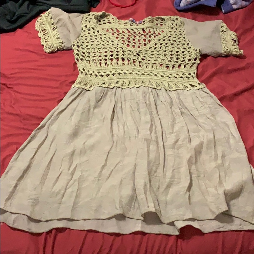 Mid dress